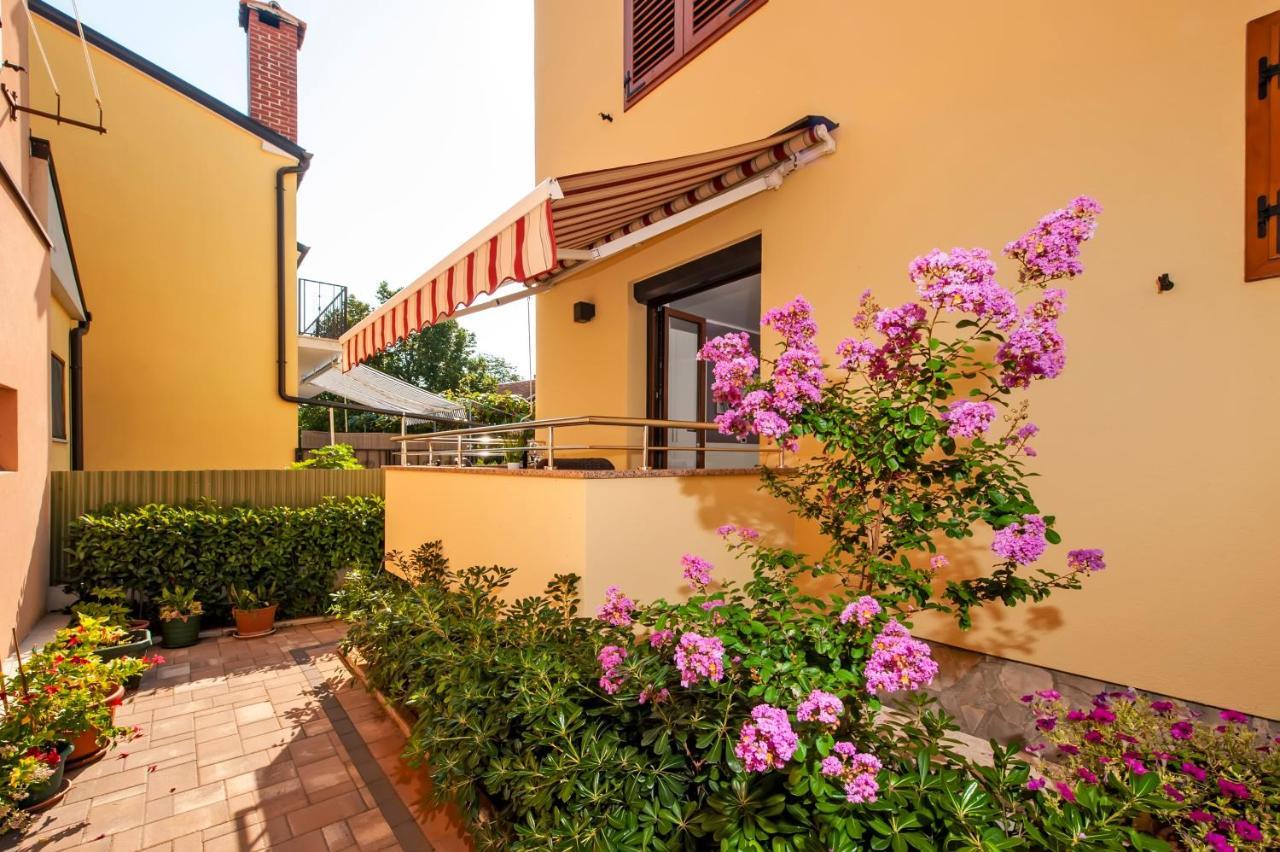 דירות רוביני Casa Leona מראה חיצוני תמונה
