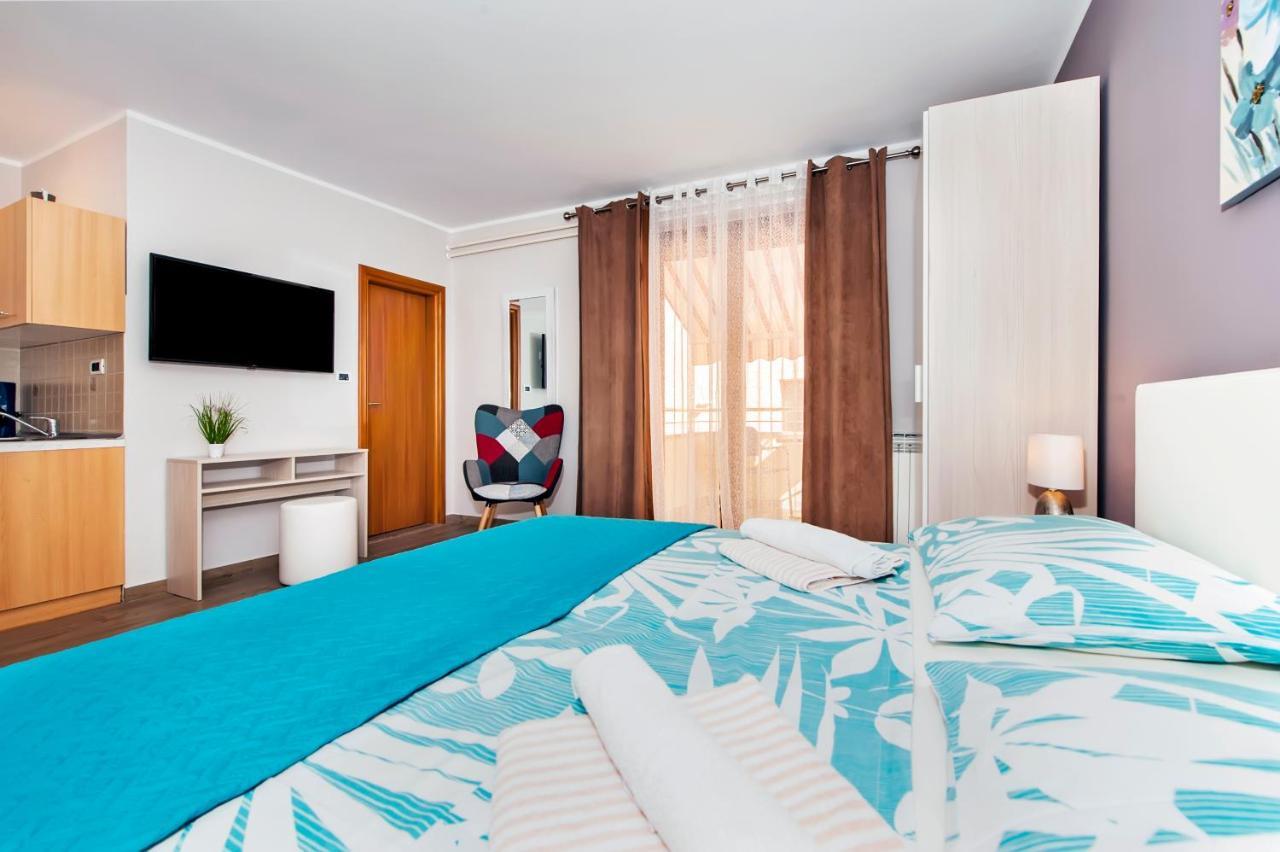 דירות רוביני Casa Leona מראה חיצוני תמונה
