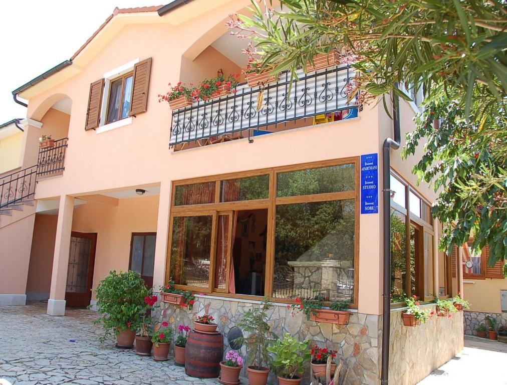 דירות רוביני Casa Leona מראה חיצוני תמונה